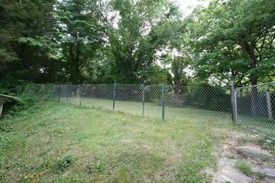 919 S Oakwood St, Rossville, GA 30741 - photo 6