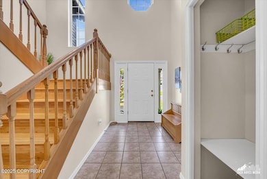 009-6840queensviewcir_ZHM_009