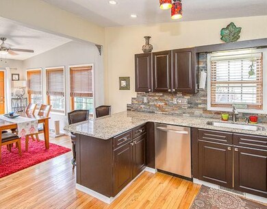 2303 Hickory Circle Dr, Howell, MI 48855 - photo 3