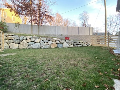 30 Russell Rd, North Chelmsford, MA 01863 - photo 4