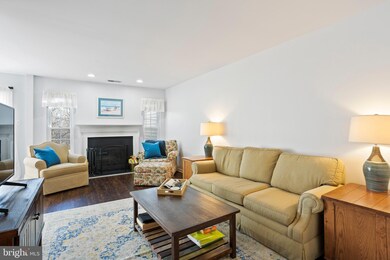 376 Radford Ct unit 378, Glen Mills, PA 19342 - photo 2