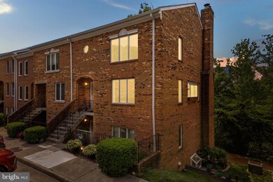 3754 Madison Ln unit B, Falls Church, VA 22041 - photo 2