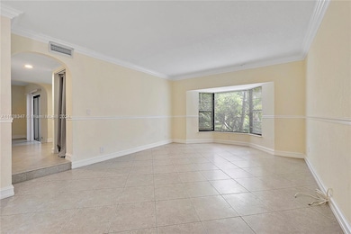 2738 S University Dr unit 15B, Davie, FL 33328 - photo 4