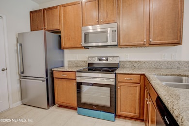 417 Oasis Ln unit 3B, Orange Park, FL 32073 - photo 2