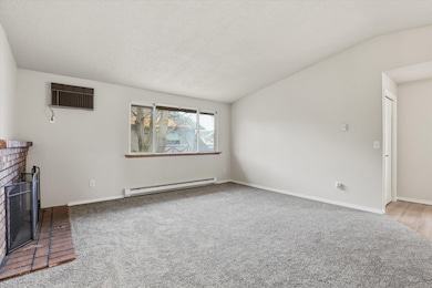 304 E Weile Ave unit 3, Spokane, WA 99208 - photo 5
