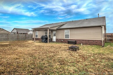 8979 S 259th East Ave, Broken Arrow, OK 74014 - photo 2