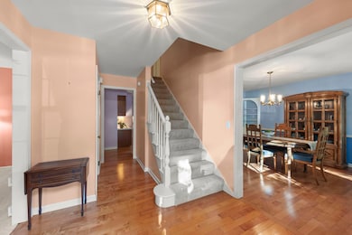 1625 Indian Knoll Rd, Naperville, IL 60565 - photo 3