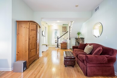 35 Maple Tree Ave unit 1, Stamford, CT 06906 - photo 5