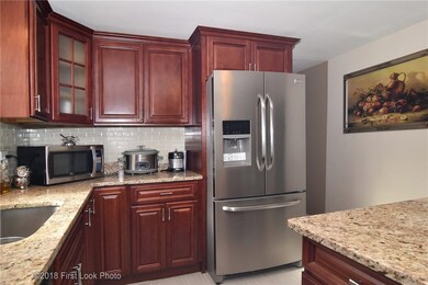 55 Victoria St, Providence, RI 02909 - photo 3