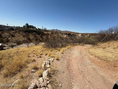 Noon View/Grindel undeveloped rd