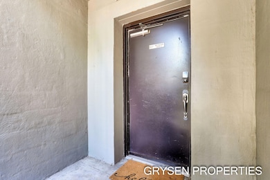 5-web-or-mls-460-fulton-st-e-3