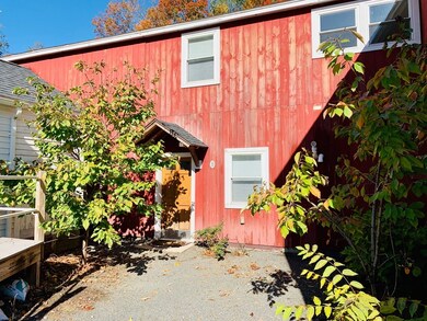 225 Nonotuck St unit B, Florence, MA 01062 - photo 2