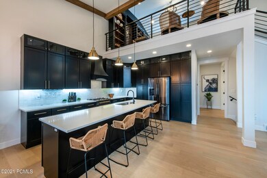 5_Kitchen_high_3679987