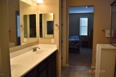 Master bath dual vanities