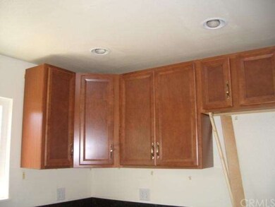 8200 Ginnis Green, Buena Park, CA 90621 - photo 3