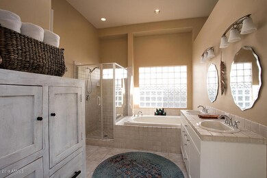 11130 E Mark Ln-25