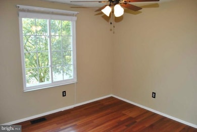 2181 Jennings St, Woodbridge, VA 22191 - photo 3