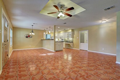 3845 Clover Dr, Alvin, TX 77511 - photo 6