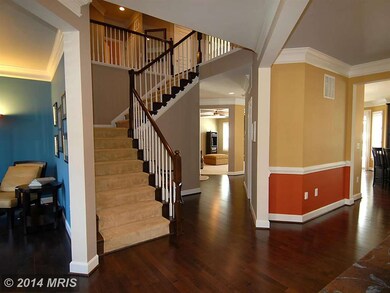 5803 Falls Gate Ct, Falls Church, VA 22041 - photo 4