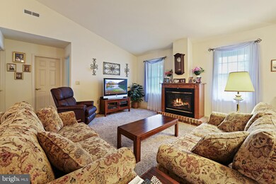 19 Rosemont Dr, Myerstown, PA 17067 - photo 5