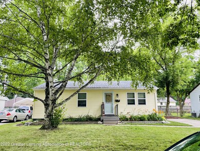 3119 Shetland Rd, Lansing, MI 48911 - photo 2