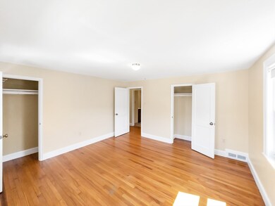 34 Bateman St unit 2, Roslindale, MA 02131 - photo 2
