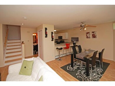 69 Winding Brook Dr unit 69, South Burlington, VT 05403 - photo 6