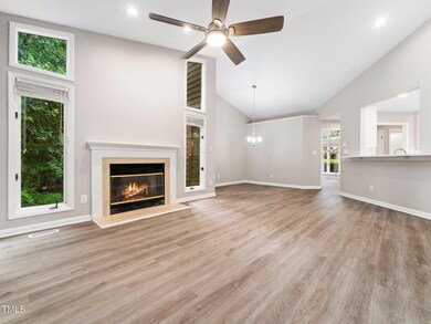 17-web-or-mls-8002 Grey Oak-51