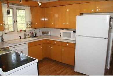 24 Cedar St, Sturbridge, MA 01566 - photo 3