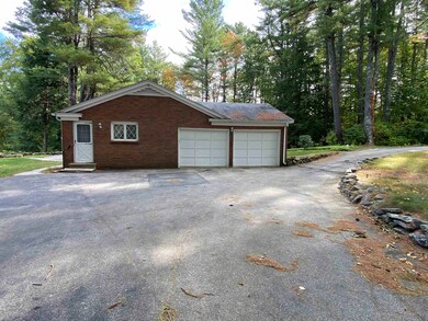 11 Strawberry Hill Rd, Bedford, NH 03110 - photo 3