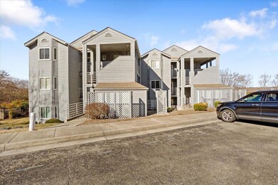 01-71 Waterside Cir, Unit 5-d_01