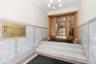 22 James St unit 4, Brookline, MA 02446 - photo 4