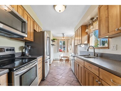 2245 36th Ave, Longview, WA 98632 - photo 7