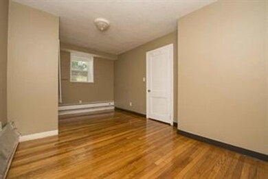 5 Spofford Rd unit 2, Allston, MA 02134 - photo 4