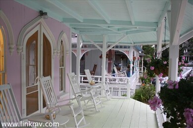 36 Narragansett Ave, Oak Bluffs, MA 02557 - photo 7