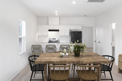 4020 Avenue North 1 2 Rear unit Front, Galveston, TX 77551 - photo 4