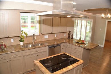 1008 Michael Sean Ct, Bedford, TX 76021 - photo 6