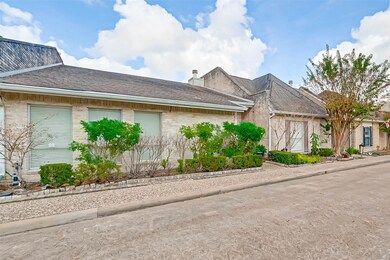 1816 S Gessner Rd, Houston, TX 77063 - photo 2