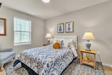 1957 S Telegraph Rd unit 301, Bloomfield Hills, MI 48302 - photo 2