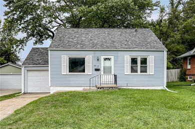 1336 57th St, Des Moines, IA 50311 - photo 2