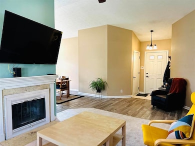 7673 Lippincott Way unit Indianapolis, Indianapolis, IN 46268 - photo 5