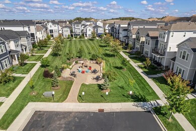 8154 Arrowwood Ln N, Maple Grove, MN 55369 - photo 4