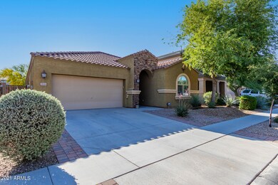 Two car garage in Cave Creek.