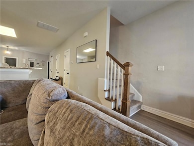 201 Bellamy Ave, Norfolk, VA 23523 - photo 4