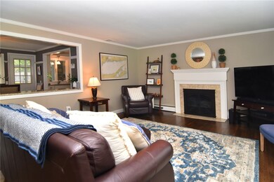 63 Coldbrook Dr, Cranston, RI 02920 - photo 3