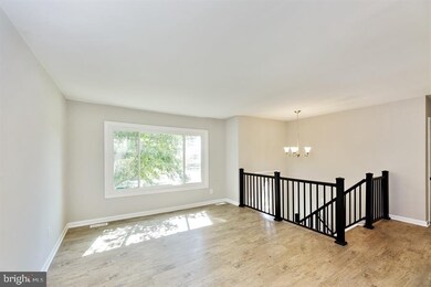 44 Sandal Ln, Willingboro, NJ 08046 - photo 4