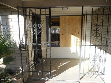 023-273186 front entry