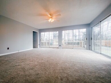 501 Lakewood Dr, Jacksonville, NC 28546 - photo 5