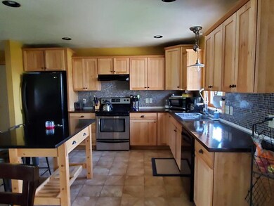 3119 Twin Creek Trail Ave, Cody, WY 82414 - photo 5