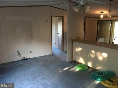 451 7th St, Slatington, PA 18080 - photo 6